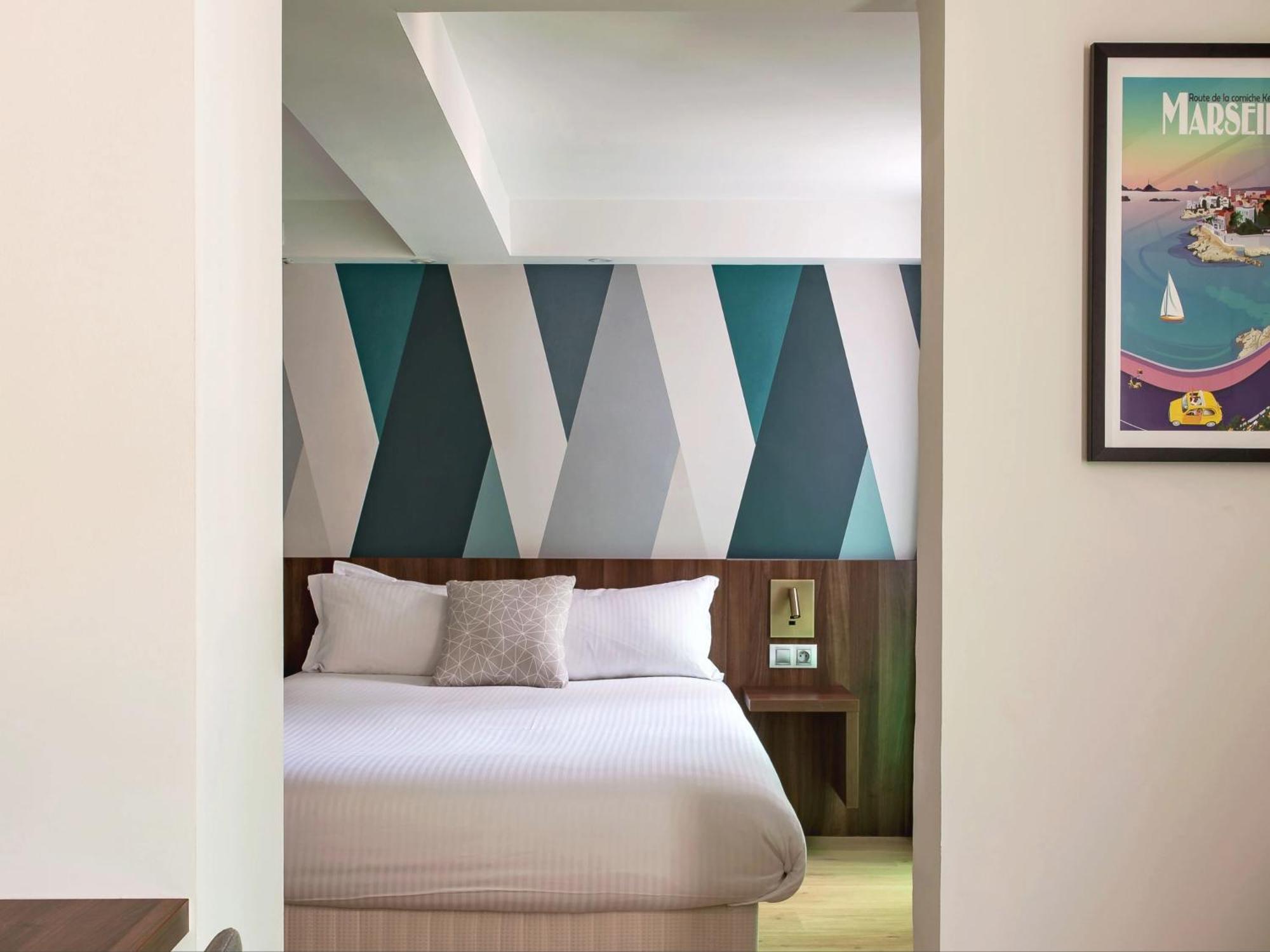 Holiday Inn - Marseille Airport By Ihg Vitrolles  Buitenkant foto