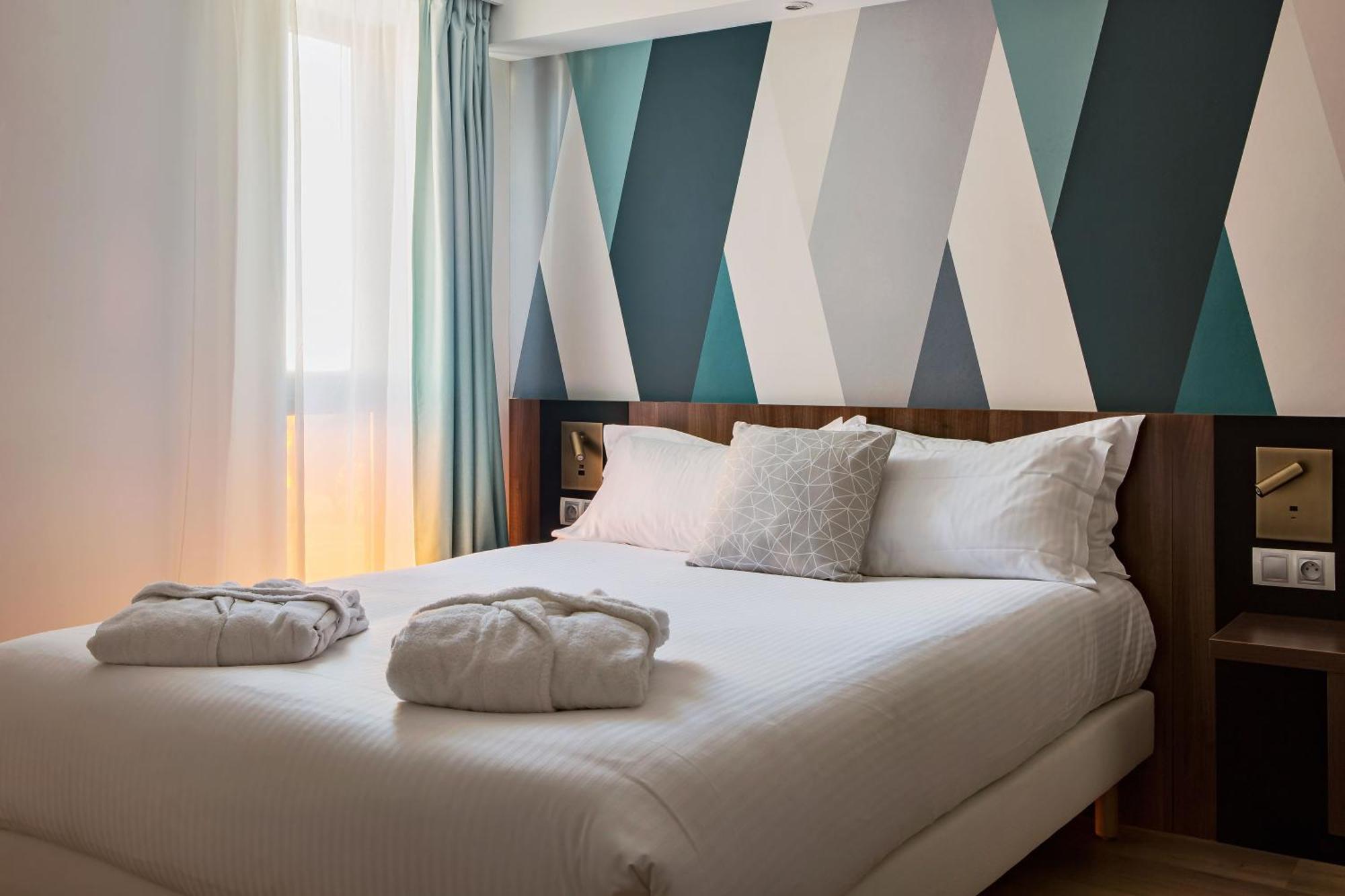 Holiday Inn - Marseille Airport By Ihg Vitrolles  Buitenkant foto