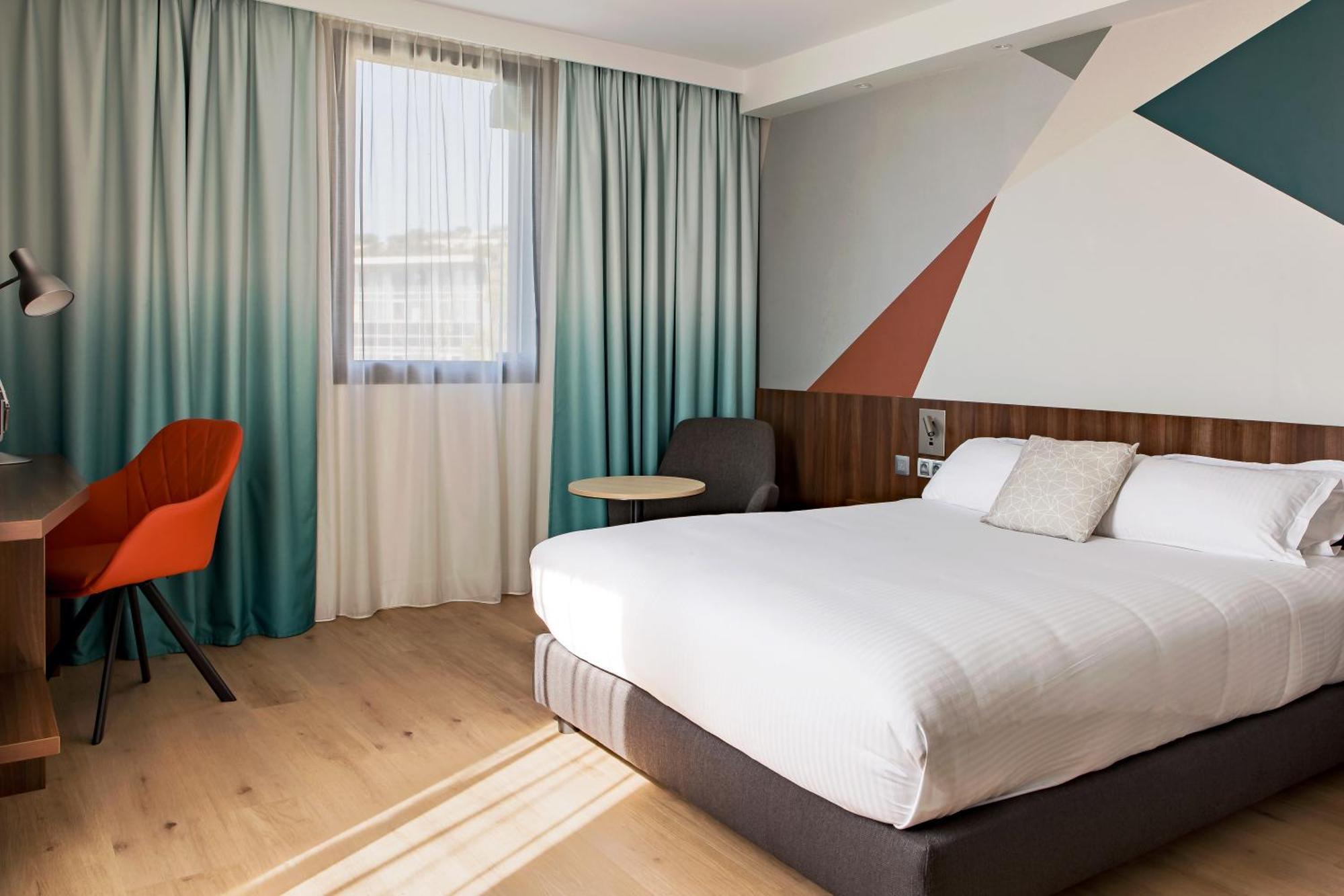 Holiday Inn - Marseille Airport By Ihg Vitrolles  Buitenkant foto