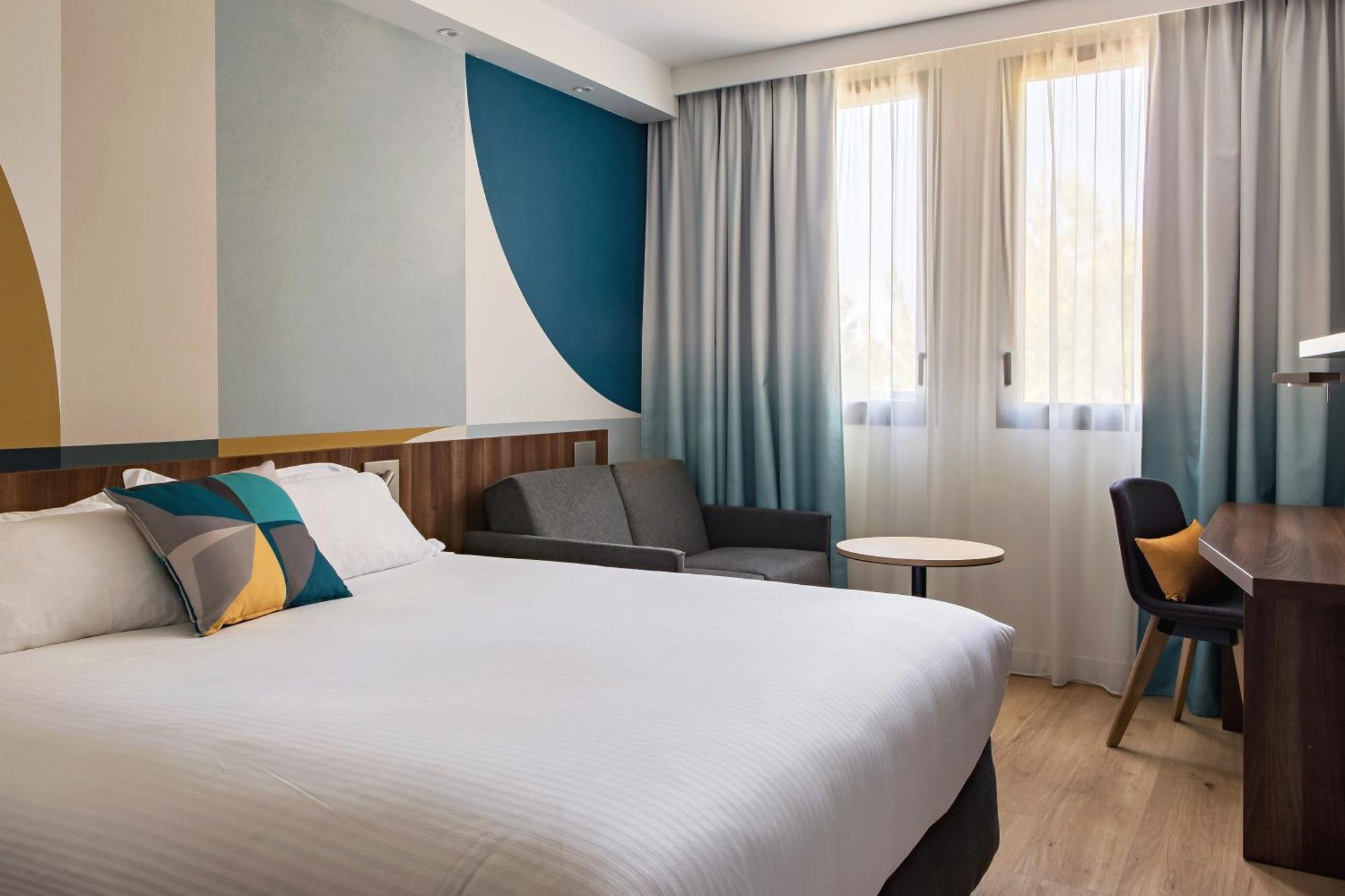 Holiday Inn - Marseille Airport By Ihg Vitrolles  Buitenkant foto